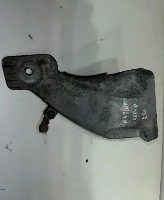 BMW 5 E60 E61 Engine mounting bracket 22116777056 13807410 EN246000