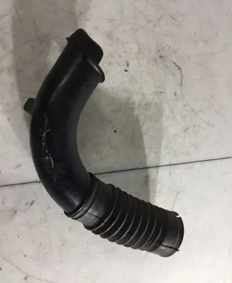 Ford Transit Air intake hose/pipe 6C119A675CB
