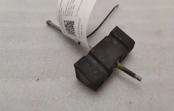 Ford Mustang VI Battery bracket F75B10747AA