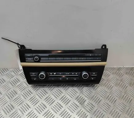 Interior fan control switch