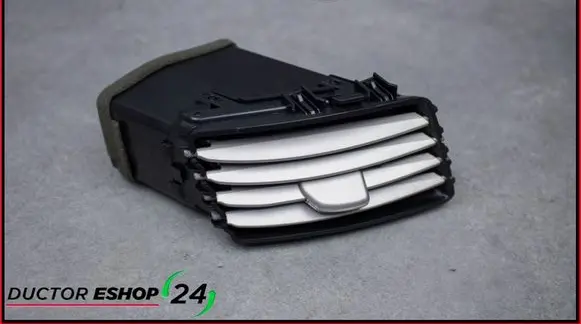Lexus RX 330 - 350 - 400H Dash center air vent grill 5566048040