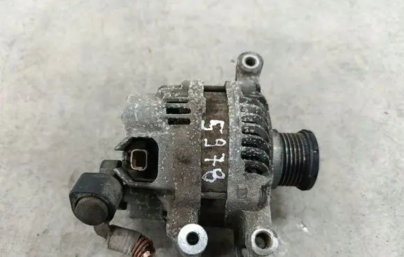 Citroen C4 I Generator/alternator V757695680