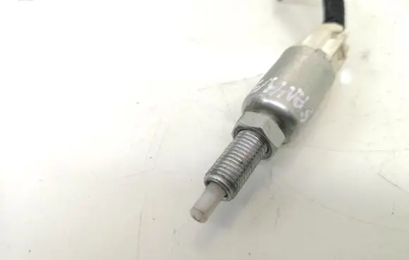 Clutch pedal sensor