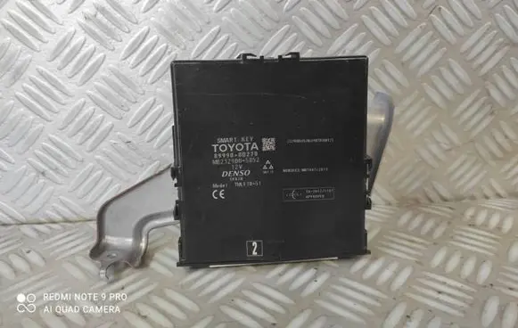 Toyota Yaris Other control units/modules 899900D270 MB2329005852