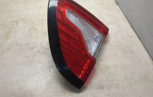 Renault Captur Tailgate rear/tail lights 265500812R