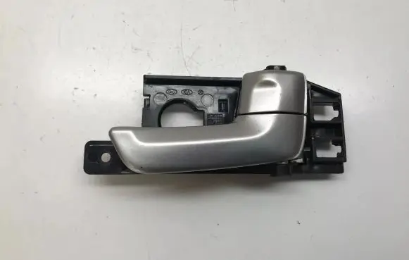 KIA Sportage Rear door interior handle 826131F000