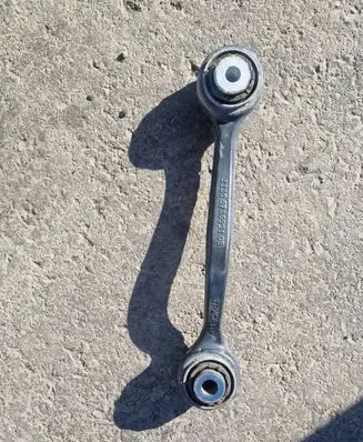 BMW X3 F25 Rear control arm 6786991