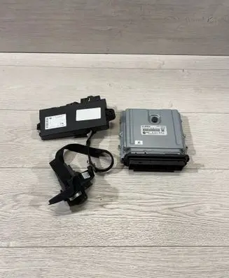 Engine ECU kit and lock set