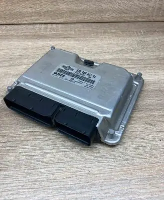 Volkswagen PASSAT B5 Engine control unit/module ECU 038906019AJ 0281010303