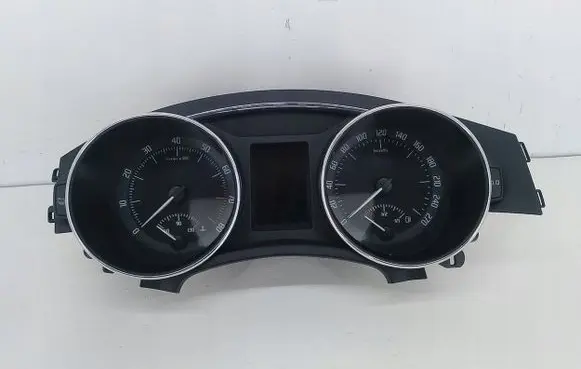 Skoda Superb B6 (3T) Speedometer (instrument cluster) 3T1920841FV0009000