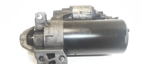 BMW 5 F10 F11 Starter motor 0001109070 7802508