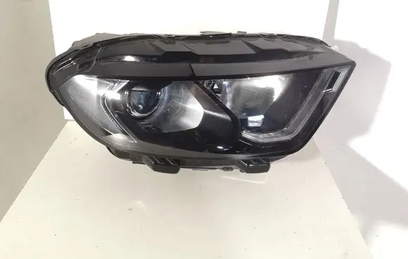 Ford Ecosport Headlight/headlamp GN1513D154HE