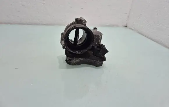 Dodge Journey Throttle valve 03G128063B