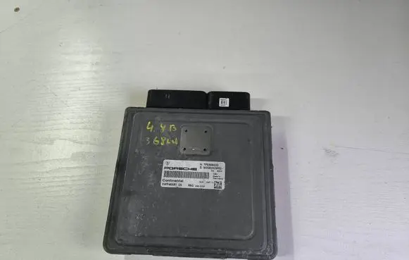 Porsche Cayenne (92A) Engine control unit/module 7P5906033 W058203W02 5WP4658105
