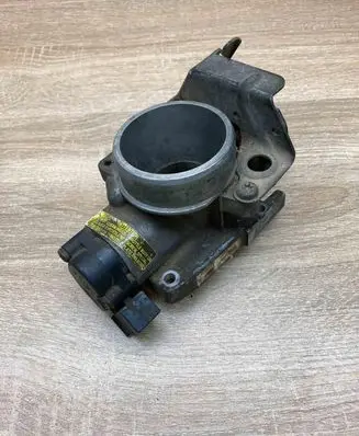 Ford Mondeo MK II Throttle valve 958F9B989