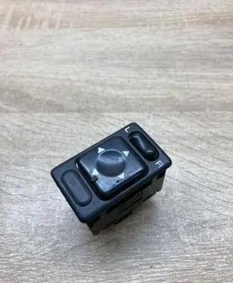 Nissan Laurel Wing mirror switch