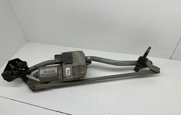 Audi A4 S4 B8 8K Front wiper linkage and motor 8K1955119 8T1955119 8K1955023A