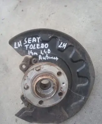 Seat Toledo IV (NH) Front wheel hub