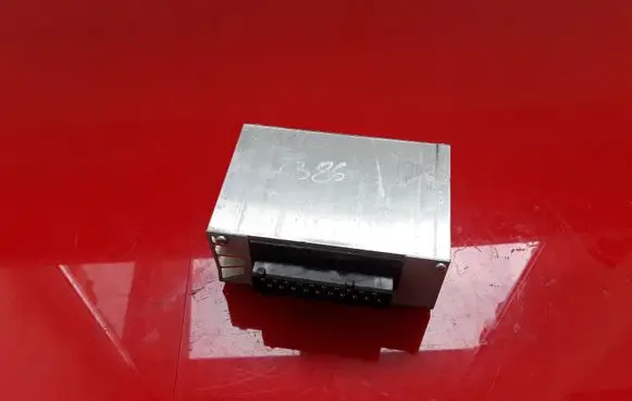 BMW X3 E83 Sound amplifier 65126957807 1616455 HS7515