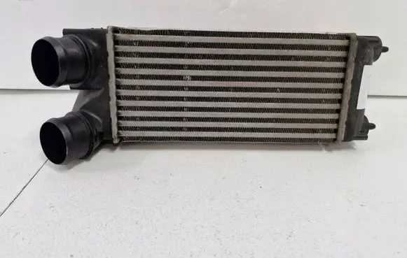 Peugeot RCZ Intercooler radiator 9674041380