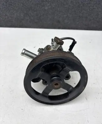 Mitsubishi Outlander Power steering pump