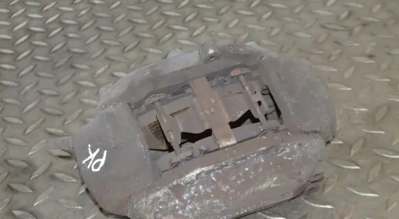 Mercedes-Benz CLS C219 Front brake caliper
