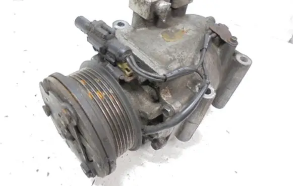 Ford Focus Air conditioning (A/C) compressor (pump) RFXS4H-19D647-