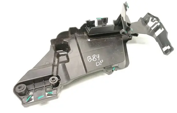 Polestar 2 Front door exterior handle/bracket 31675647