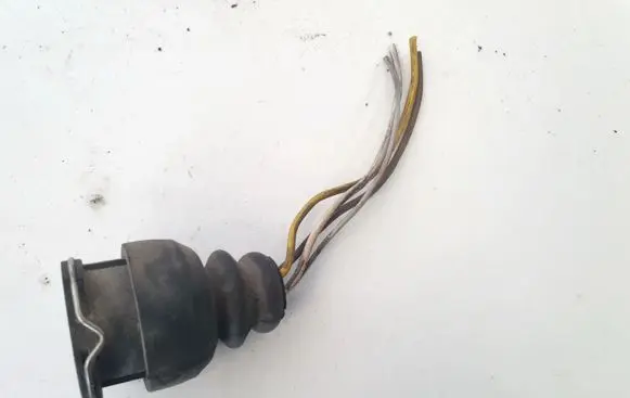 Audi A4 S4 B5 8D Sensor 4a0971966