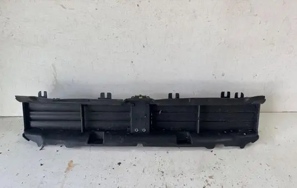 BMW 3 G20 G21 Radiator trim 