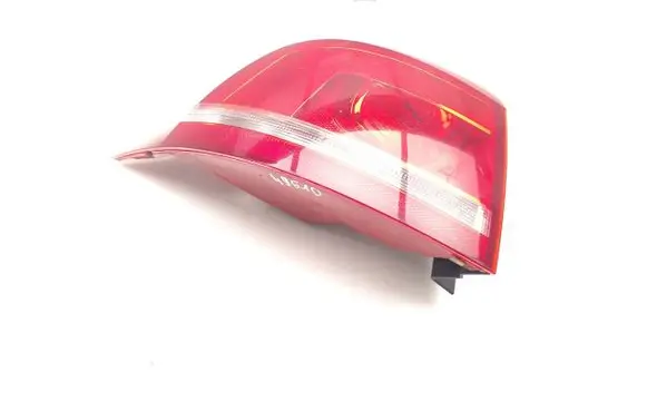 Volkswagen PASSAT B7 Rear/tail lights 08-441-19C3L-R