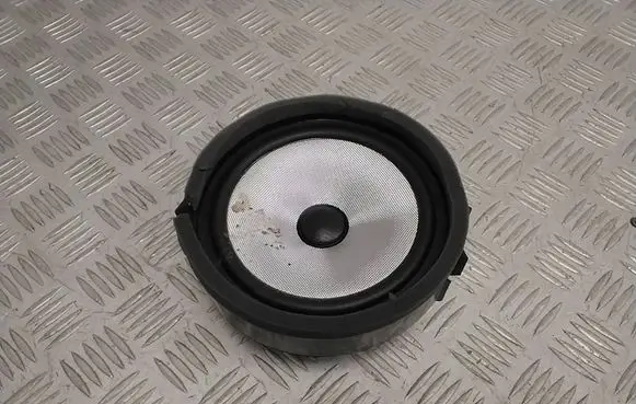 Mitsubishi Outlander Front door speaker 8720A194