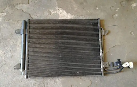 Volkswagen Caddy A/C cooling radiator (condenser)