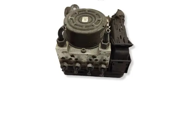Ford Mondeo MK V ABS Pump EG9C2C219BF 61690400130 591556913