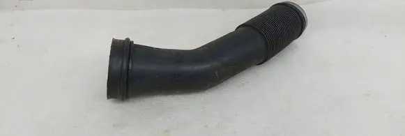 Audi A4 S4 B5 8D Air intake hose/pipe 058129627E