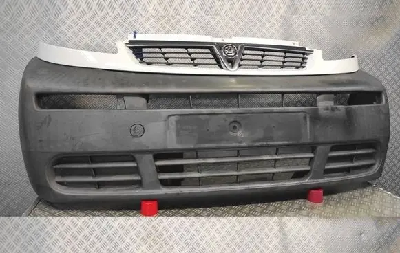Opel Vivaro Front bumper 8200011389 8200011391 8200011390