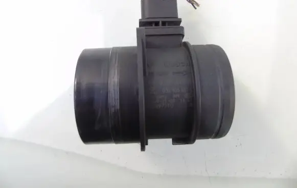 Seat Exeo (3R) Mass air flow meter 03G906461C