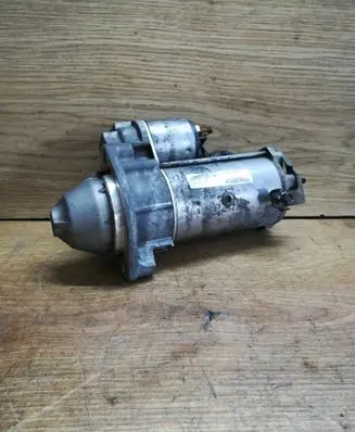 Audi A4 S4 B6 8E 8H Starter motor 8911024E D7R33