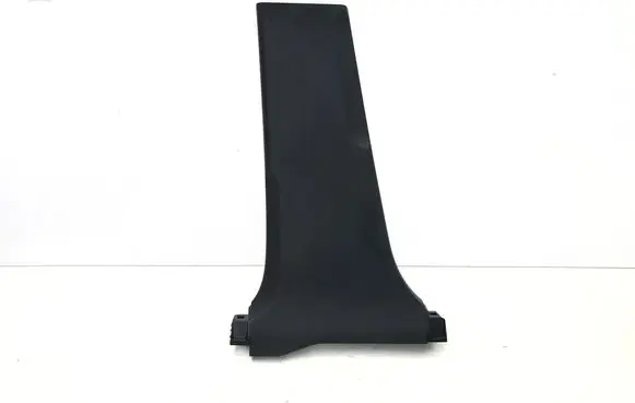 (B) pillar trim (bottom)