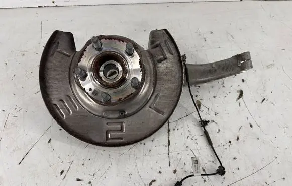 Tesla Model 3 Front wheel hub 104431600E 118876100B 104412100E