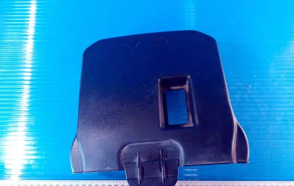 Ford Focus Battery box tray cover/lid AM5110A659AC C8C9A