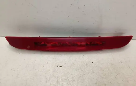 Peugeot 308 Third/center stoplight 9681481880