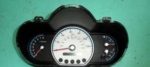 Hyundai i10 Speedometer (instrument cluster)