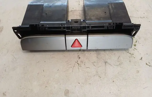 Volkswagen PASSAT B6 Dashboard storage box/compartment 3C0858407