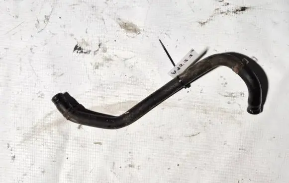 Mitsubishi Lancer X Engine coolant pipe/hose