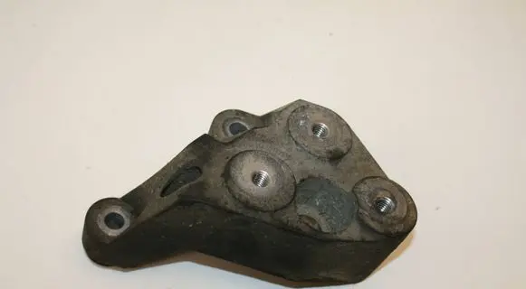 Opel Signum Gearbox mounting bracket 9191150