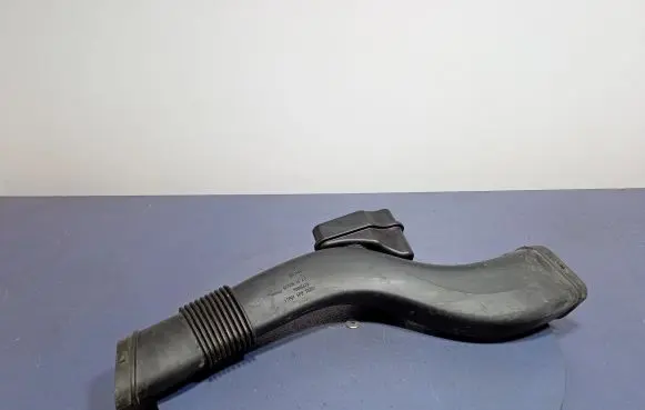 BMW 5 GT F07 Intercooler air guide/duct channel 8613149