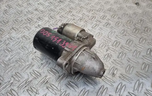 Mercedes-Benz C W204 Starter motor A0051513901 0001107406