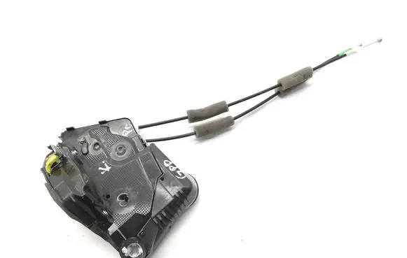 Toyota Yaris Cross Coupe door lock (next to the handle) 