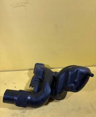 Chrysler 300 - 300C Intake resonator 